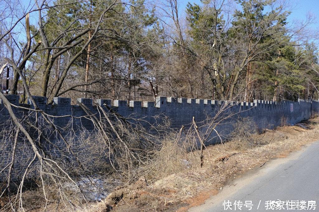 黑龙江毁林削山挖湖违建别墅！国土部3次拆除，仍屹立不倒！