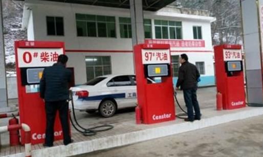 这4个关于汽油的谣言困扰国人起码十年，现在一经分析，想来可笑