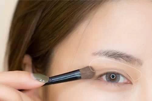 学昆凌“混血妆”，你也能遇到周董那样帅老公