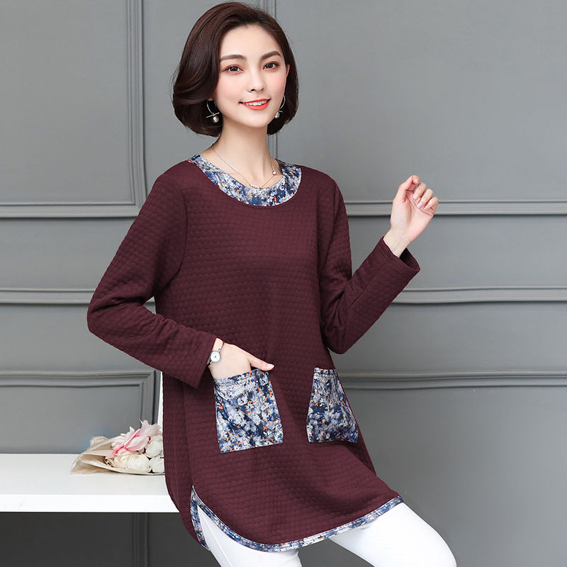 越来越多女人不穿裙子了，看看下面的秋衫，穿上变成时髦小女人