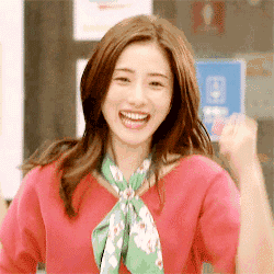 石原里美30+?她的新鲜“果汁脸”怎么看怎么才18