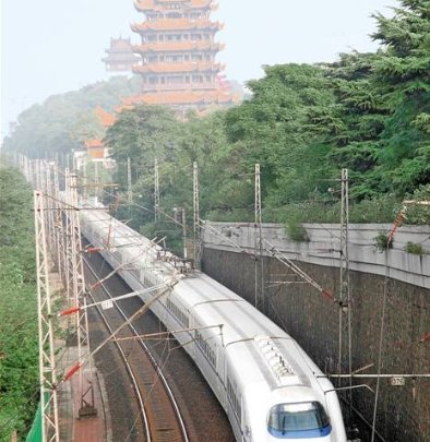 湖北这座小县城，喜迎高铁大动脉，未来发展前途无量
