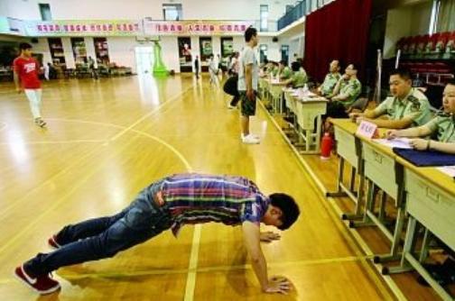 在我国部队中，这3种途径可以当军官，了解下！