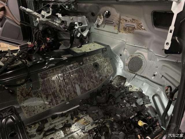  【独立悬挂】您的爱车表面上光鲜亮丽，但是您看不到的地方车企们省了很多钱