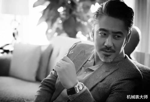  男人@机械表大师：为什么男人35岁以后选表应该三万元起步？