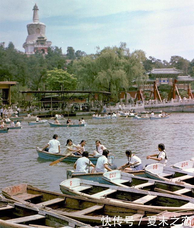 彩色老照片,建国十周年时的生活记忆!