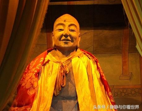 中国最“罕见”寺庙，15座“佛像”全是肉身佛，脚骨清晰可见