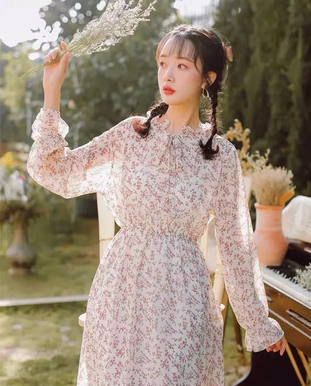  设计■4套初恋女孩穿搭，演绎清纯唯美风，仙女也不过如此啊