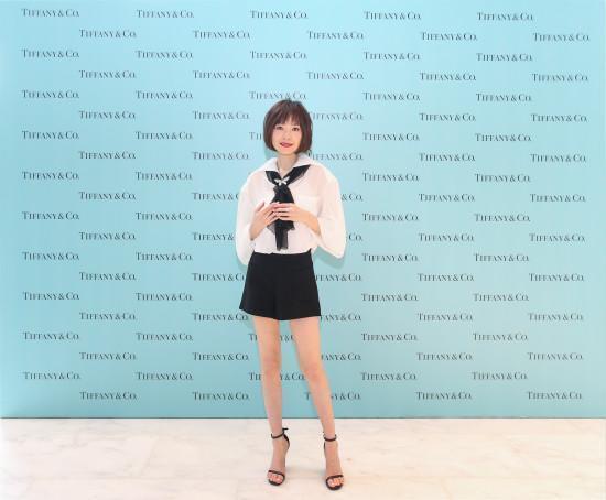 陈鲁豫厉害了！胖了10斤不止 却美出新天际，网友：别再瘦回去了