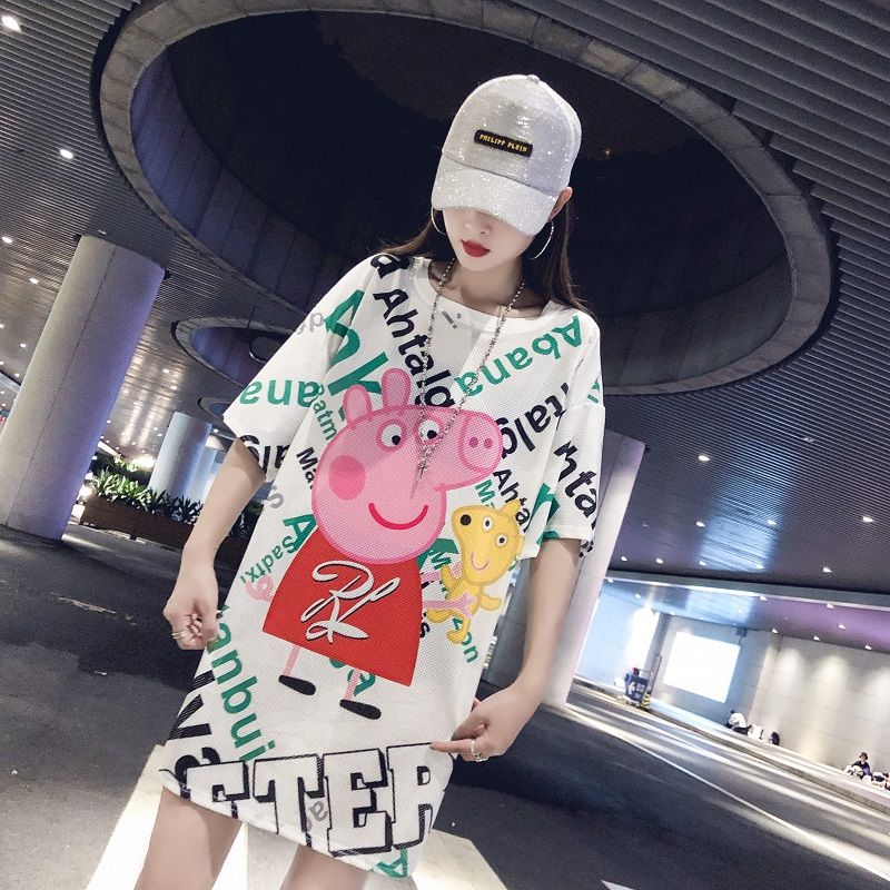 小清新风是最显美的，也是最显年轻的40左右的女人穿最合适不过