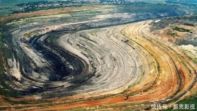  挖掘@世界“最大”煤田，储量达2300亿吨，还在挖掘，就在中国这