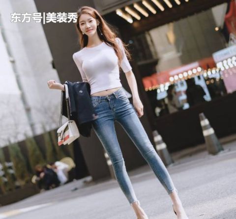 青春洋溢的高跟鞋美女,尽显亭亭玉立的美感!插图 青春洋溢的高跟鞋美女,尽显亭亭玉立的美感!插图