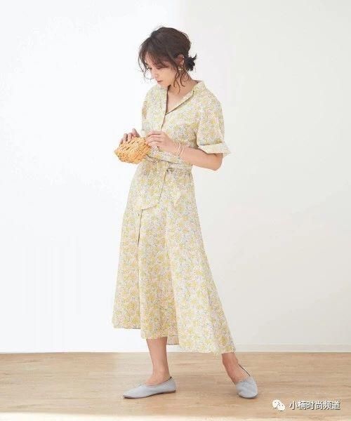2018年夏天复古开襟洋装太可爱！日本当季流行洋装穿搭