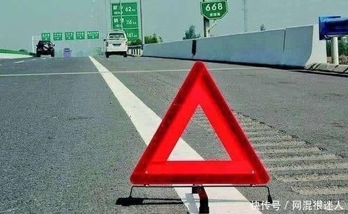  【高速】高速爆胎，在应急道换胎被扣6分？教你正确做法，不妨来