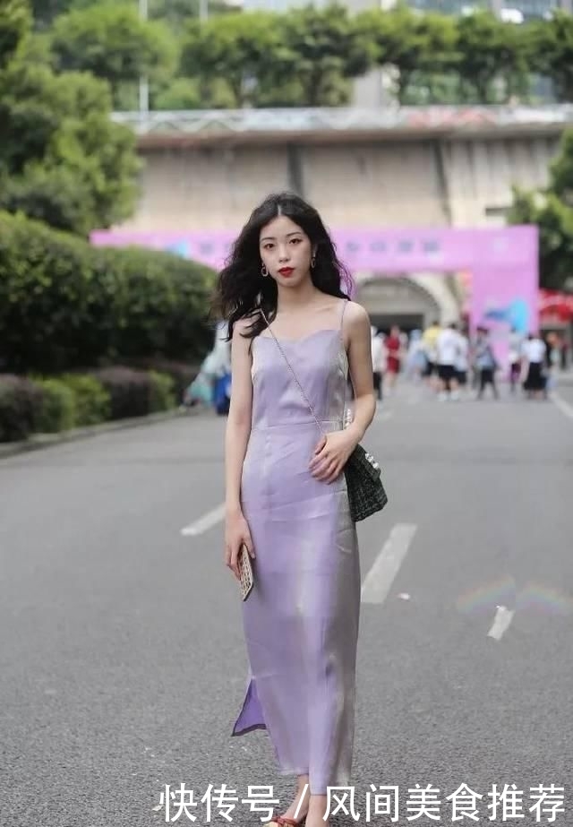  显得：高跟鞋时尚穿搭，让女性显得美丽又优雅