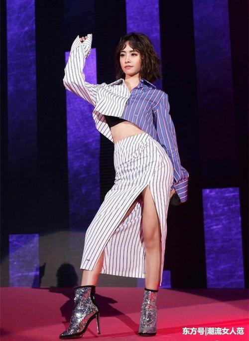 当蔡依林穿上迪丽热巴同款，网友：果然是没有对比就没有伤害啊！