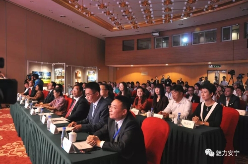 王迅在北京梅地亚中心发出国际邀请函 昆明国际网球邀请赛10月在