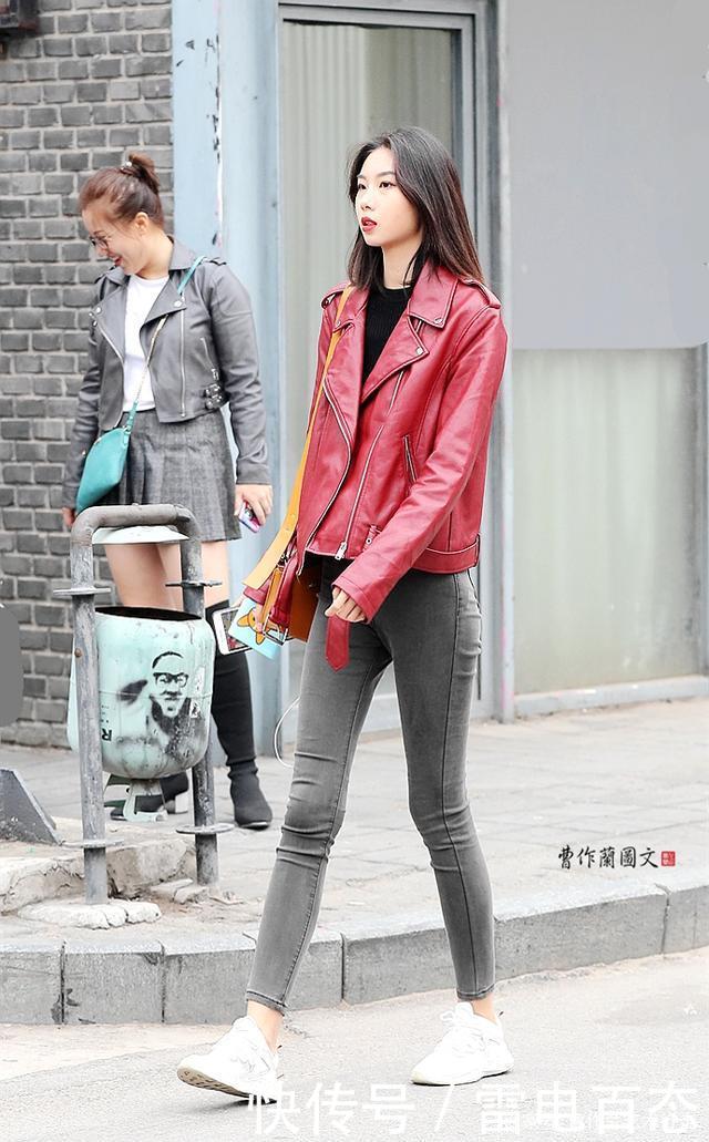 【劲头】美女青睐皮夹克,好搭配,好打理,还能穿出帅气有担当的劲头