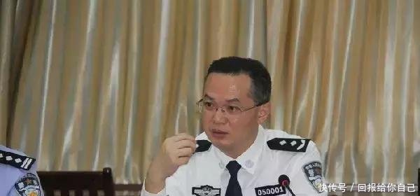 退役军人事务首任主官，是位烈士后代