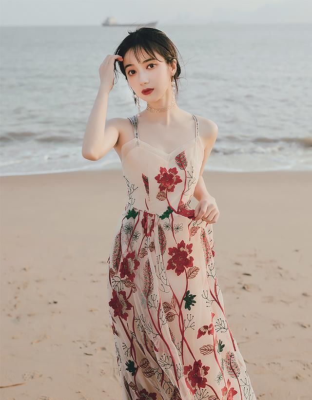  减龄■吸晴，青春减龄的通勤连衣裙，小仙女们随便挑哦