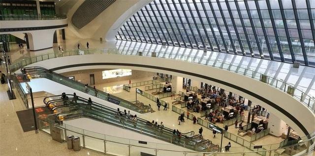 中国西南部最大火车站，拥有29个站台面，不在成都，是你家乡吗