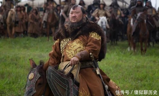 #回鹘#蒙古国将用"回鹘"文,它是成吉思汗御用文,与如今蒙文区别较大