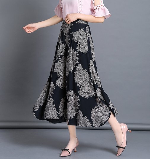 32-49岁女人，即使再漂亮也别穿牛仔裤，时髦的阔腿裤，才美