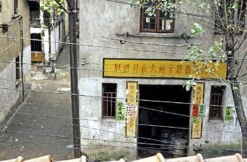 80年代武汉街头老照片，本地土著都不一定见过，看懂的人都老了