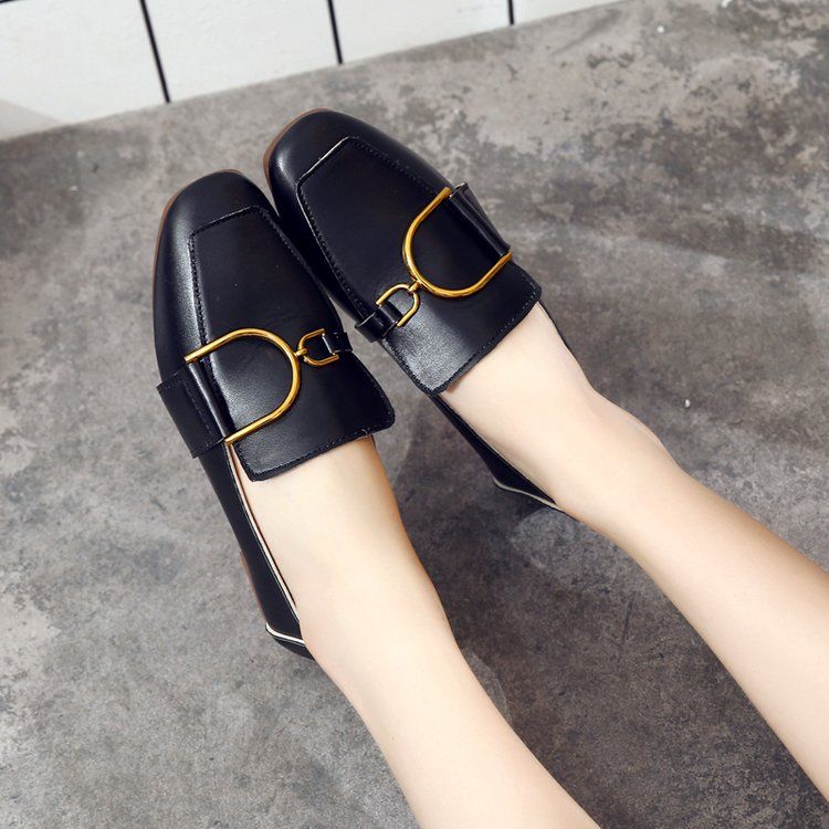 女人味十足的几款女鞋,这样简单一搭配,简直美翻了