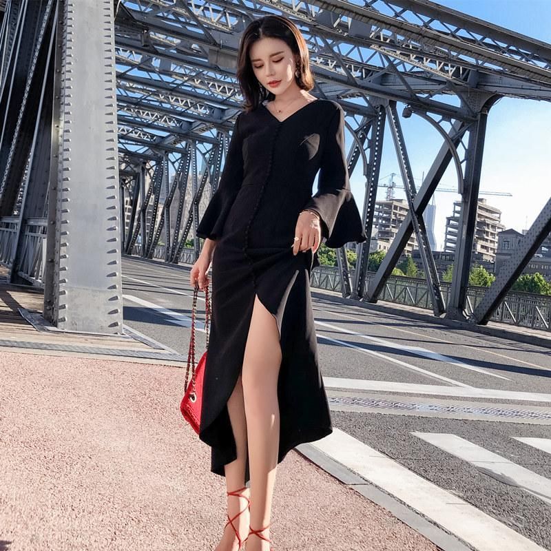 谁说只能夏季穿裙子，适合初秋穿的长裙，你可千万别错过