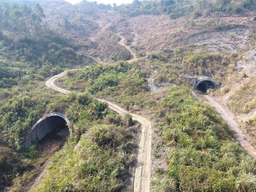  #高速#最“惨”大桥：花了47亿建到一半却荒废了，如今却种上了