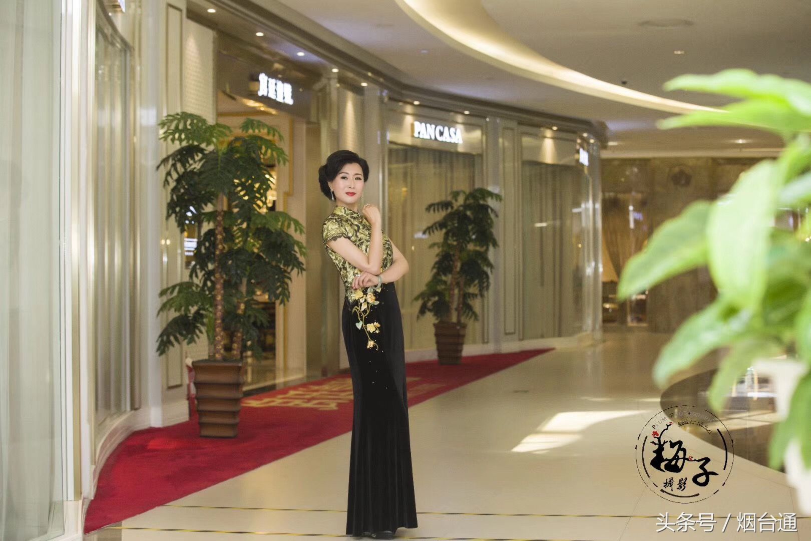 能把旗袍穿对的女人,则是极品女人 旗袍是衬托更是挑战