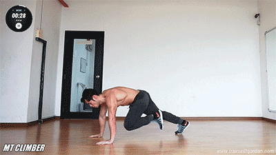 50岁奶奶，20岁身材:长期坚持健身的人，年轻到可怕!