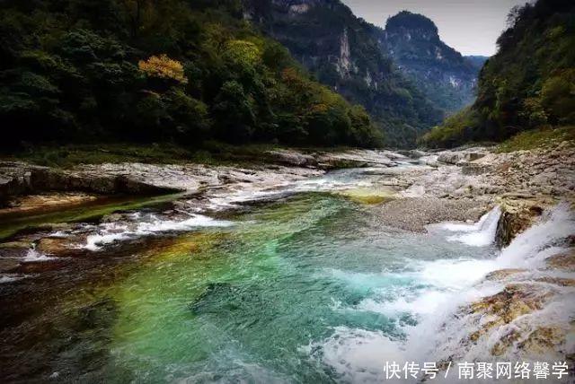 四川新添一座世界级公园! 山水、红叶、冰挂、溶洞每个都惊艳世界