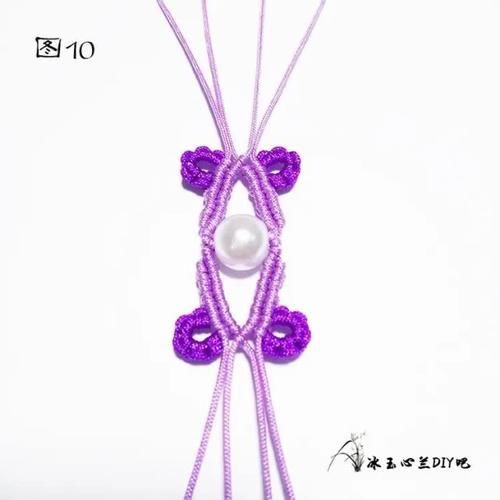  『亲手』这么好看又贵气的紫色手链，成本才几毛钱，有空一定要亲手编一条