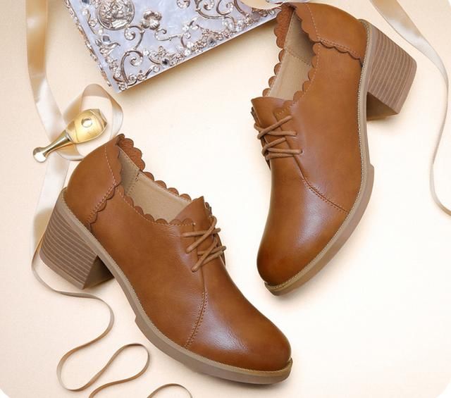 今年秋天最受女人宠爱的8双鞋子，尤其是最后一双，人见人爱!