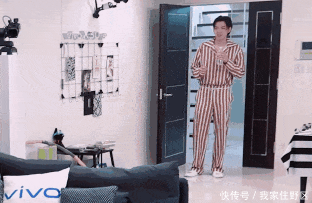 面料■2020“睡衣”火了!宅在家,也要穿得很时髦!