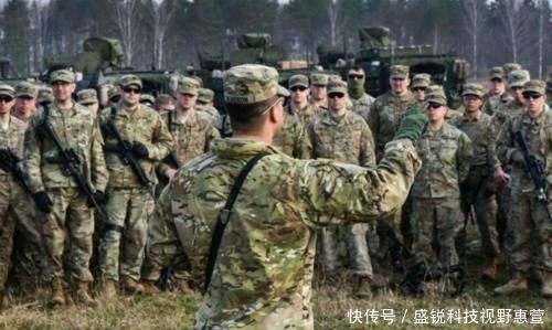 「波兰境内」波兰敞开大门迎客,大批联军半路打道回府,还遭自家人泼冷水
