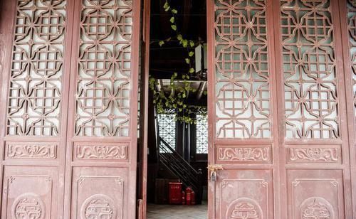 贵州山区深藏一座明朝建筑，屹今600年历史，几乎没有游客