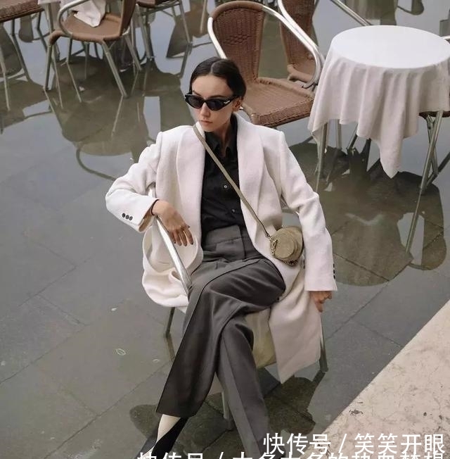 [短靴]“打底裤”已经失宠，春天“裤子+短靴”正当红，时髦精们都在穿