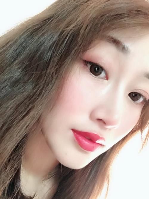  「恢复」30＋女生皮肤变松垮，怎样才能恢复到18岁的紧致脸？