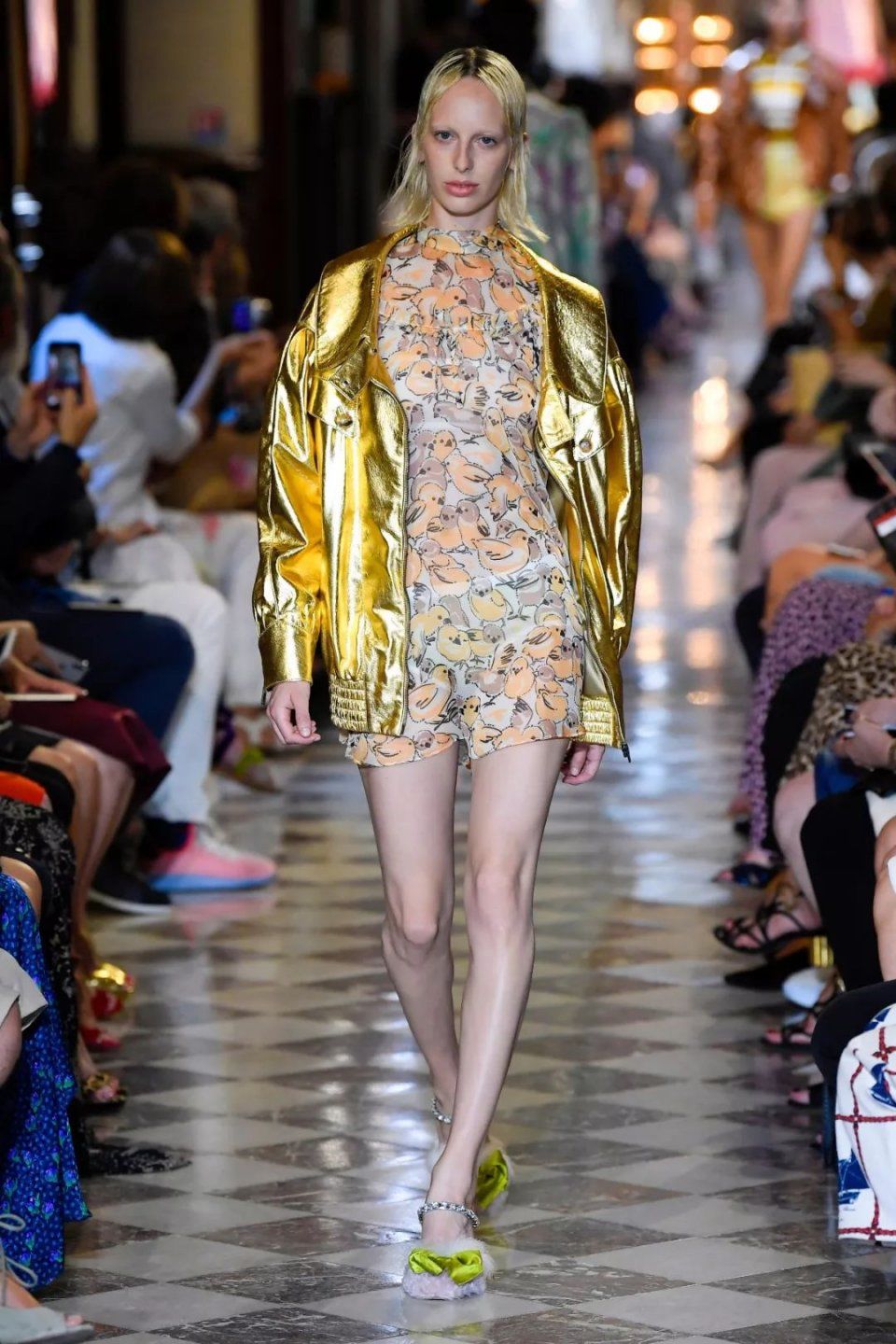 致敬多样性，Miu Miu请来了有史以来最强的“模特阵营”