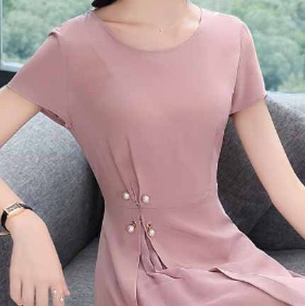 人再漂亮，也别乱穿衣，瞧下面女人穿法，洋气超美嫩