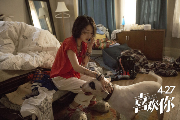 周冬雨这本短发教科书也出Bug了？