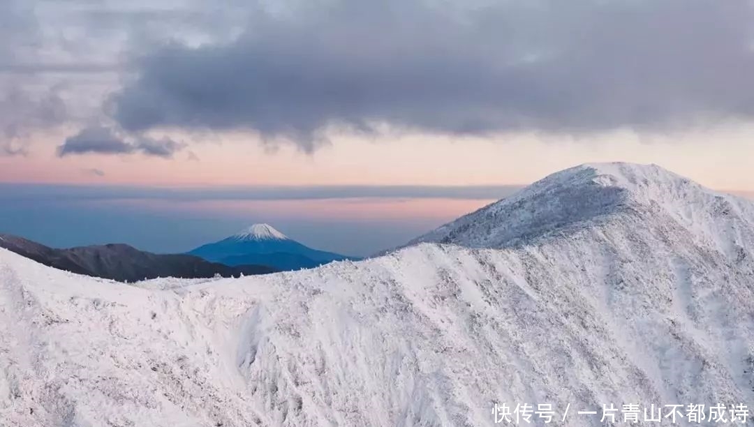 在日本，拍摄一座山也能成为专家