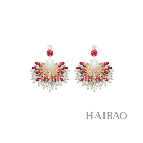 跟着《延禧攻略》学戴耳饰，今夏你最时尚