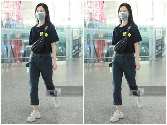 28岁金晨素颜素装像18岁，T恤背后印花成亮点，网友：邓伦没眼光