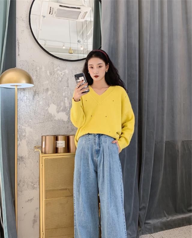  [复古]过气的阔腿裤不要穿了,2020年流行这条裤子,复古显瘦有档次