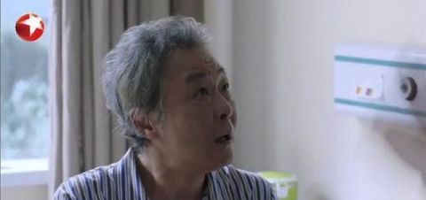 精英律师何赛开什么车