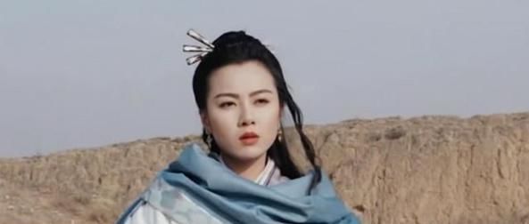  『黄百鸣』她曾与关之琳林青霞齐名, 感情上两度受挫, 最终选择遁入空门